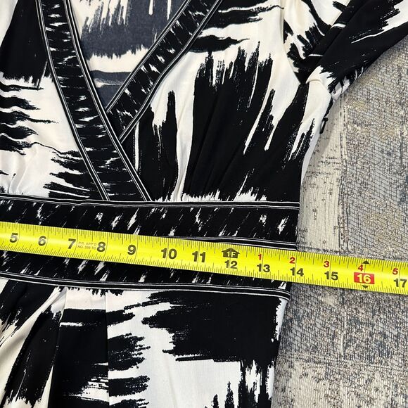 Max and Cleo Womens Dress M Sheath Black White V Neck 3/4 Sleeve Stretch - Picture 4 of 10